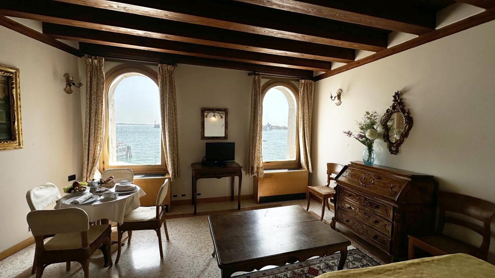 San Simeon Apartments Venice Exterior photo