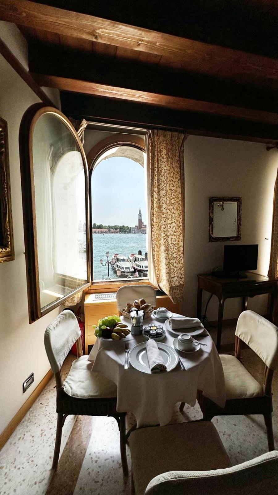 San Simeon Apartments Venice Exterior photo